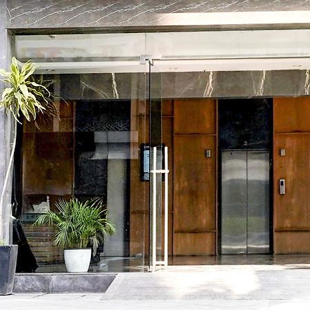 Super Townhouse Pbg Mall Vashi Turambhe ภายนอก รูปภาพ